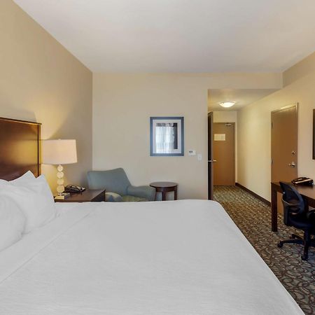 Best Western Plus Walkerton Hotel & Conference Centre ภายนอก รูปภาพ