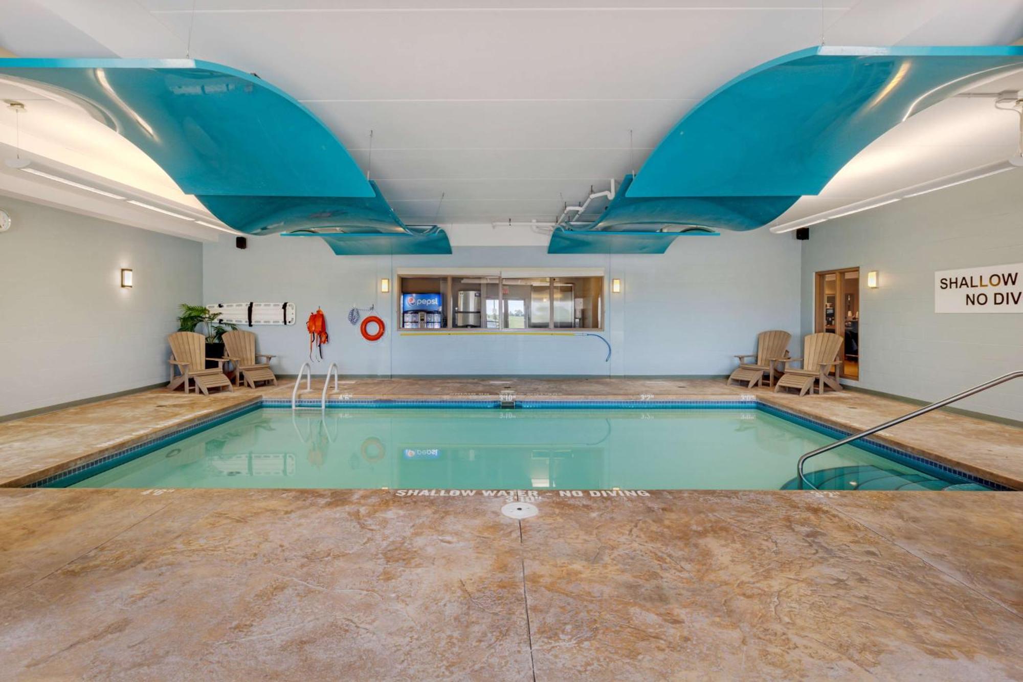 Best Western Plus Walkerton Hotel & Conference Centre ภายนอก รูปภาพ