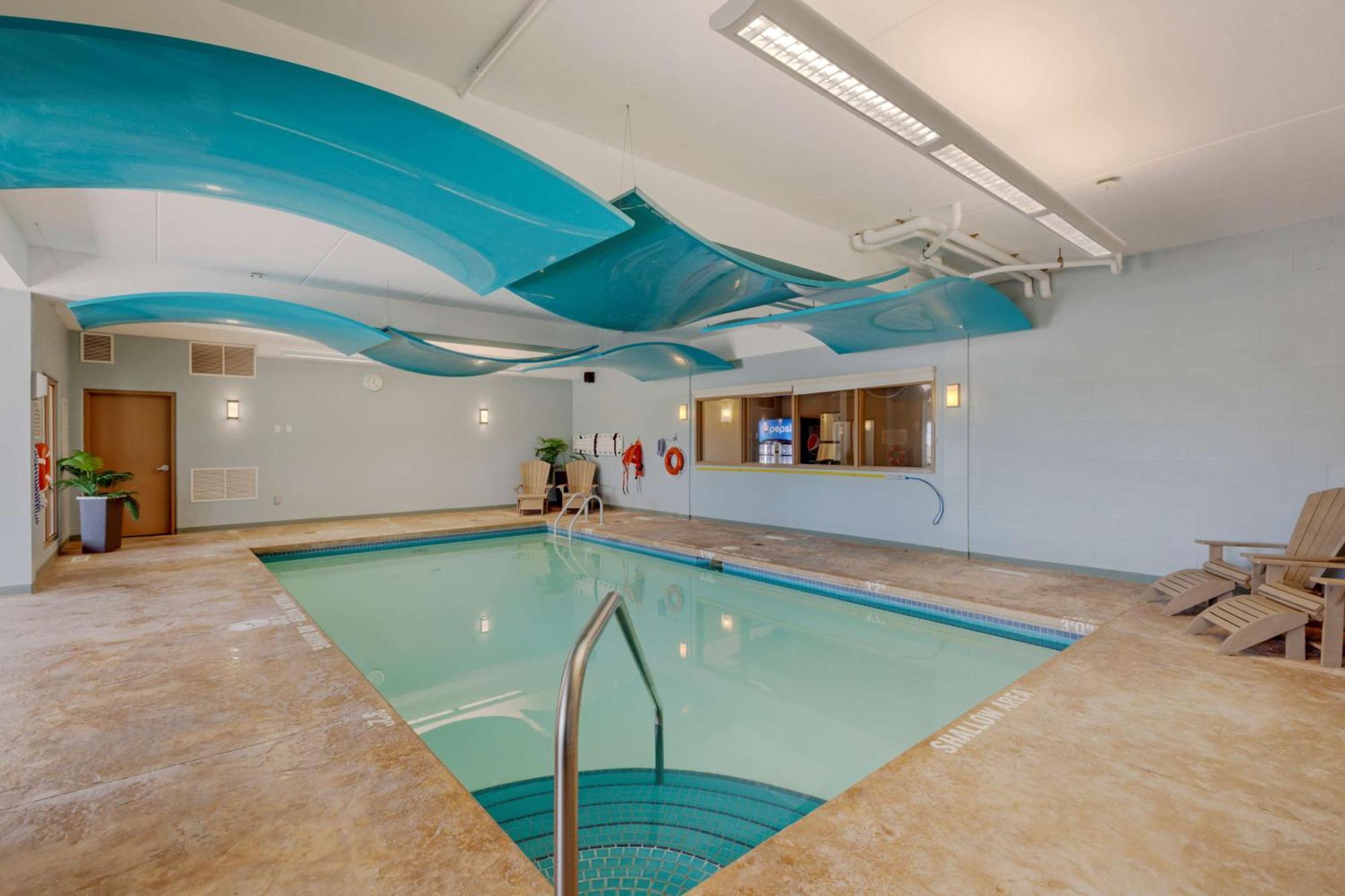 Best Western Plus Walkerton Hotel & Conference Centre ภายนอก รูปภาพ